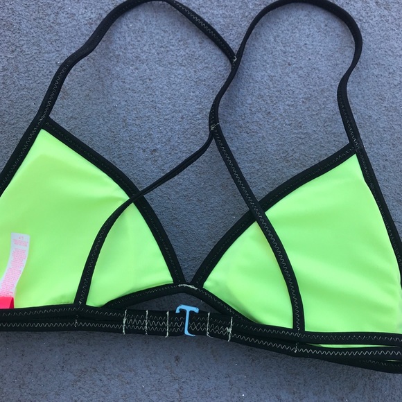 Victoria’s Secret Neon Green Bikini Top Small - Picture 4 of 6